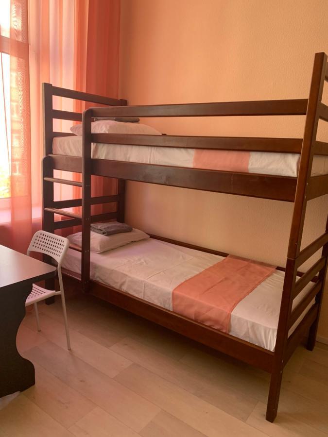 U-Compass Hostel เคียฟ ภายนอก รูปภาพ