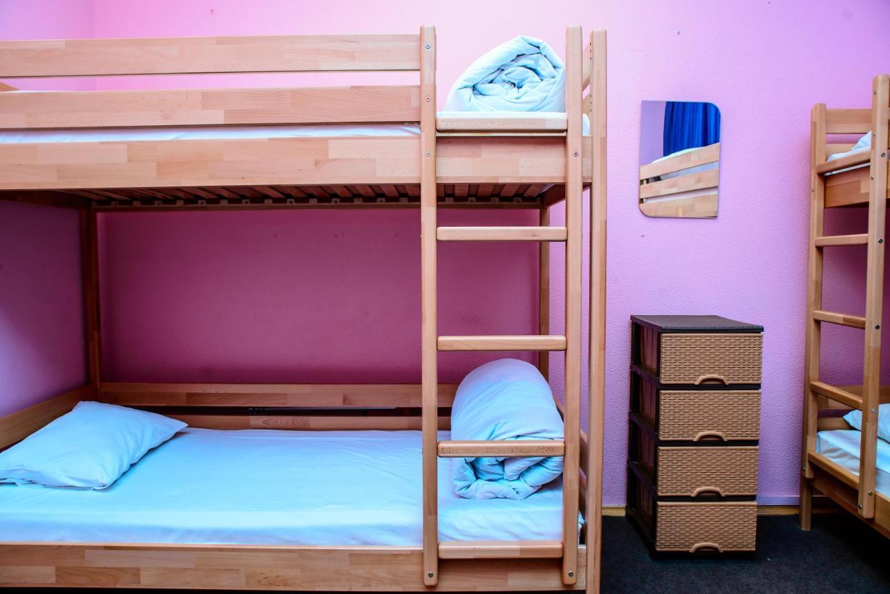 U-Compass Hostel เคียฟ ภายนอก รูปภาพ